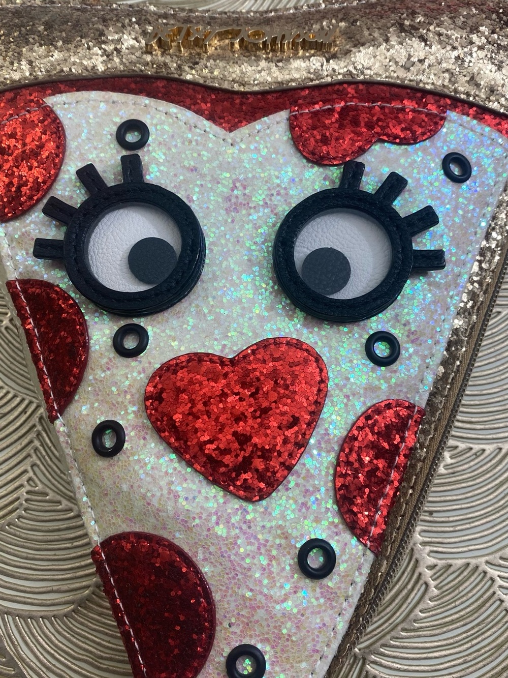 Betsey Johnson Gold Glitter Pizza Slice with Red Heart Details Clutch Wristlet - Picture 2 of 7